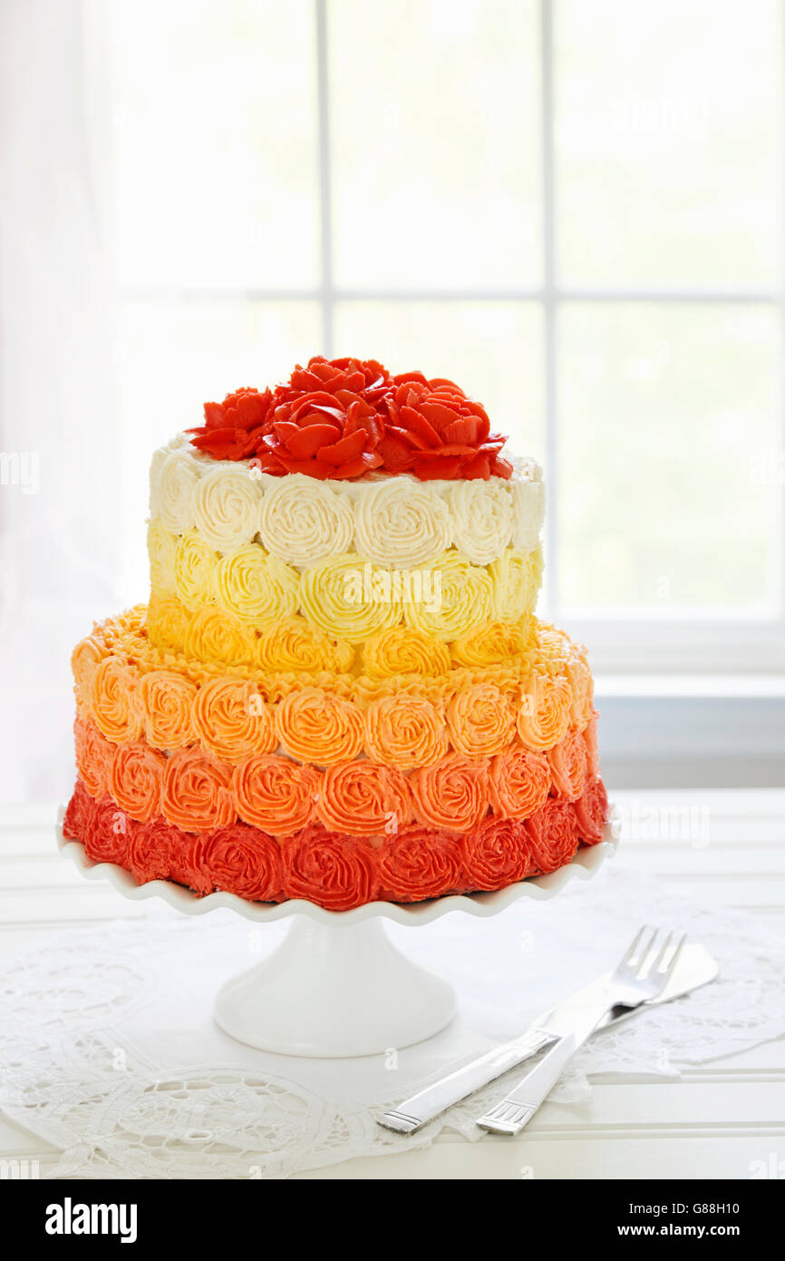 Cake Tier Stock Photos Cake Tier Stock Images Alamy