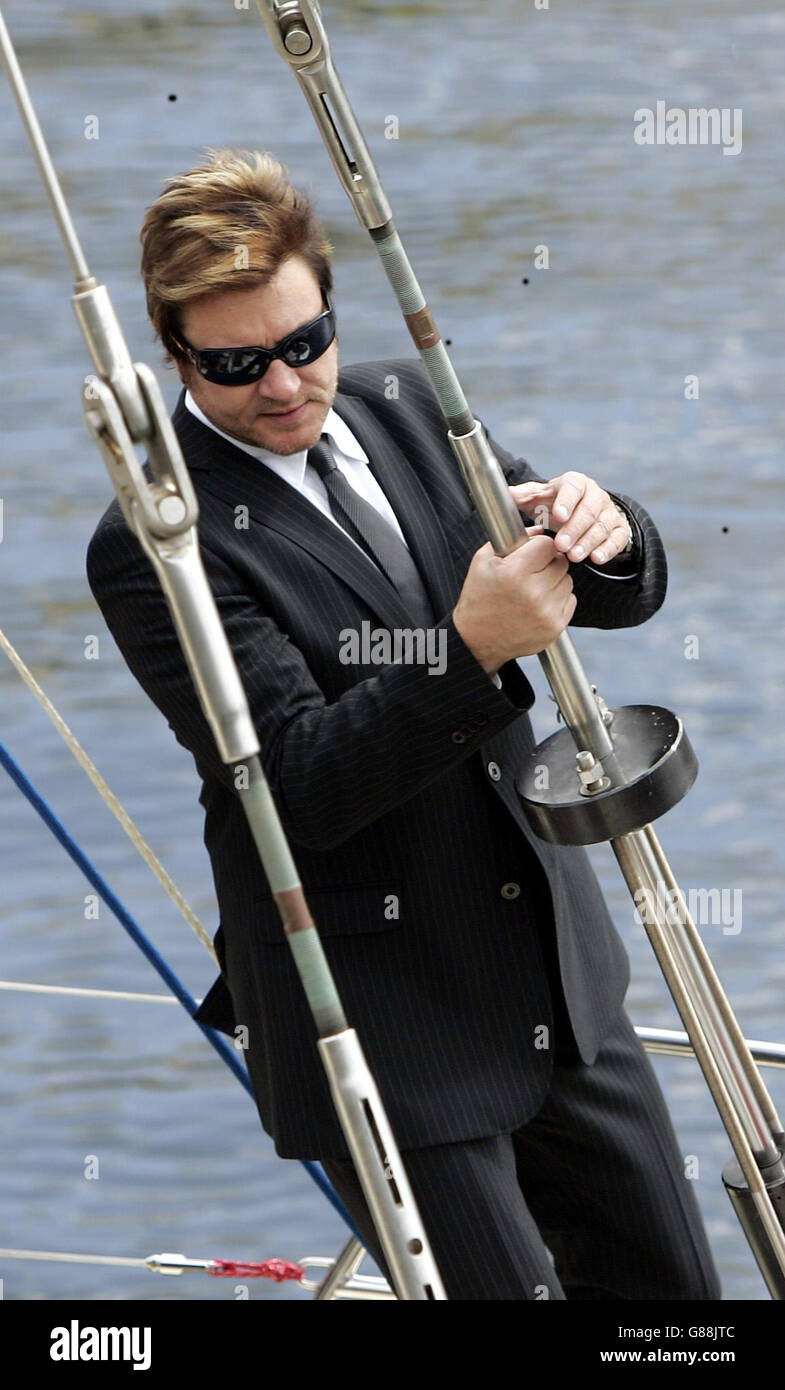 Pop singer Simon Le Bon, 46, back on board the "Arnold Clark Drum(02)