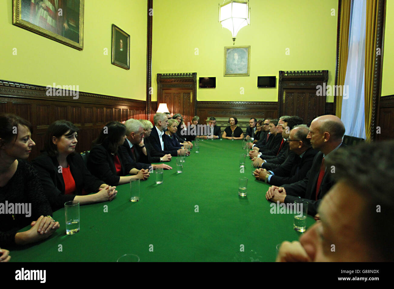 Shadow cabinet united kingdom. The shadow cabinet uk. Shadow cabinet в великобритании. Shadow cabinet. Shadow cabinet.