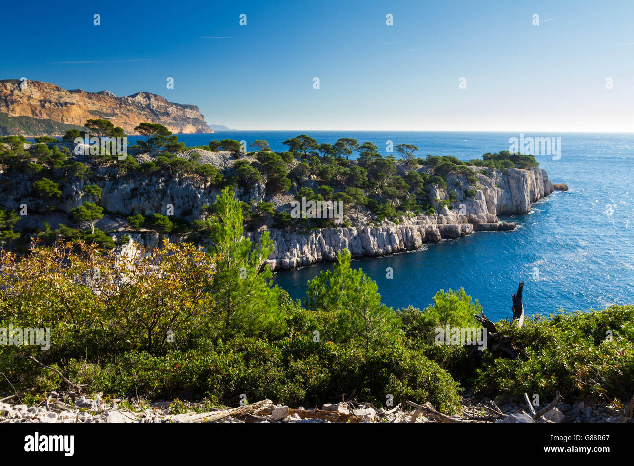 Les Calanques cliffs, Cassis, Cote d'Azur, France Stock Photo - Alamy