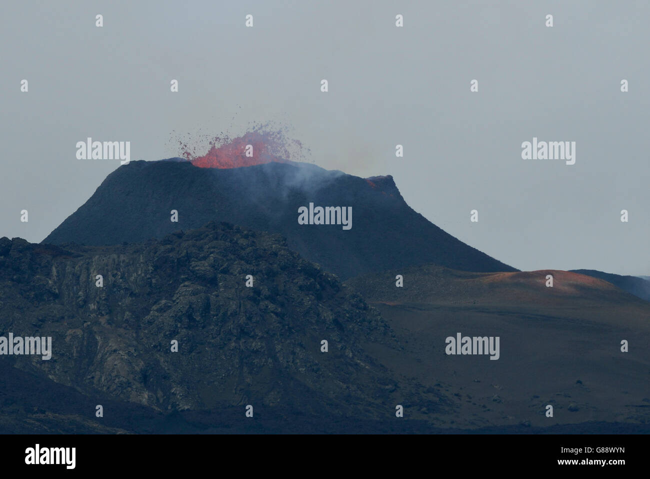 Eruption, Piton de la Fournaise, La Reunion, France Stock Photo Alamy