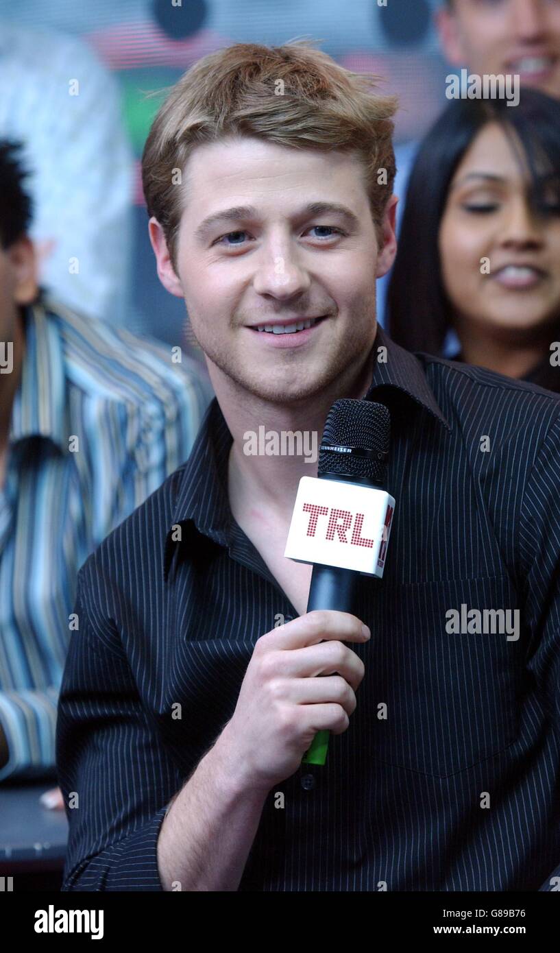 MTV's TRL - Total Request Live - Leicester Square studios. US actor Benjamin McKenzie from The OC. Stock Photo