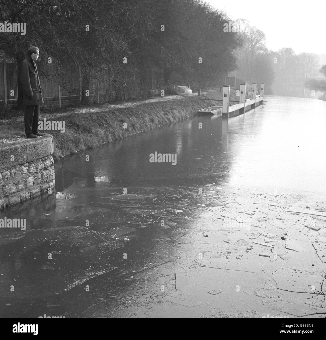 Freezing conditions on the Thames at Romney Lock in Windsor. Stock Photo