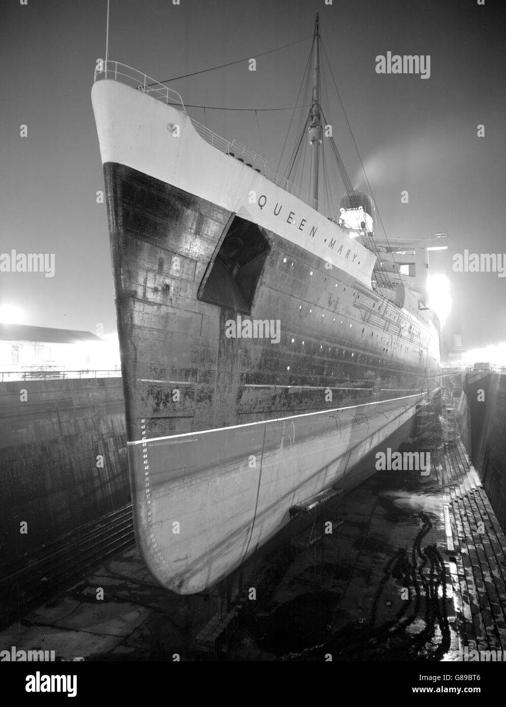 King v dry dock Black and White Stock Photos & Images Alamy