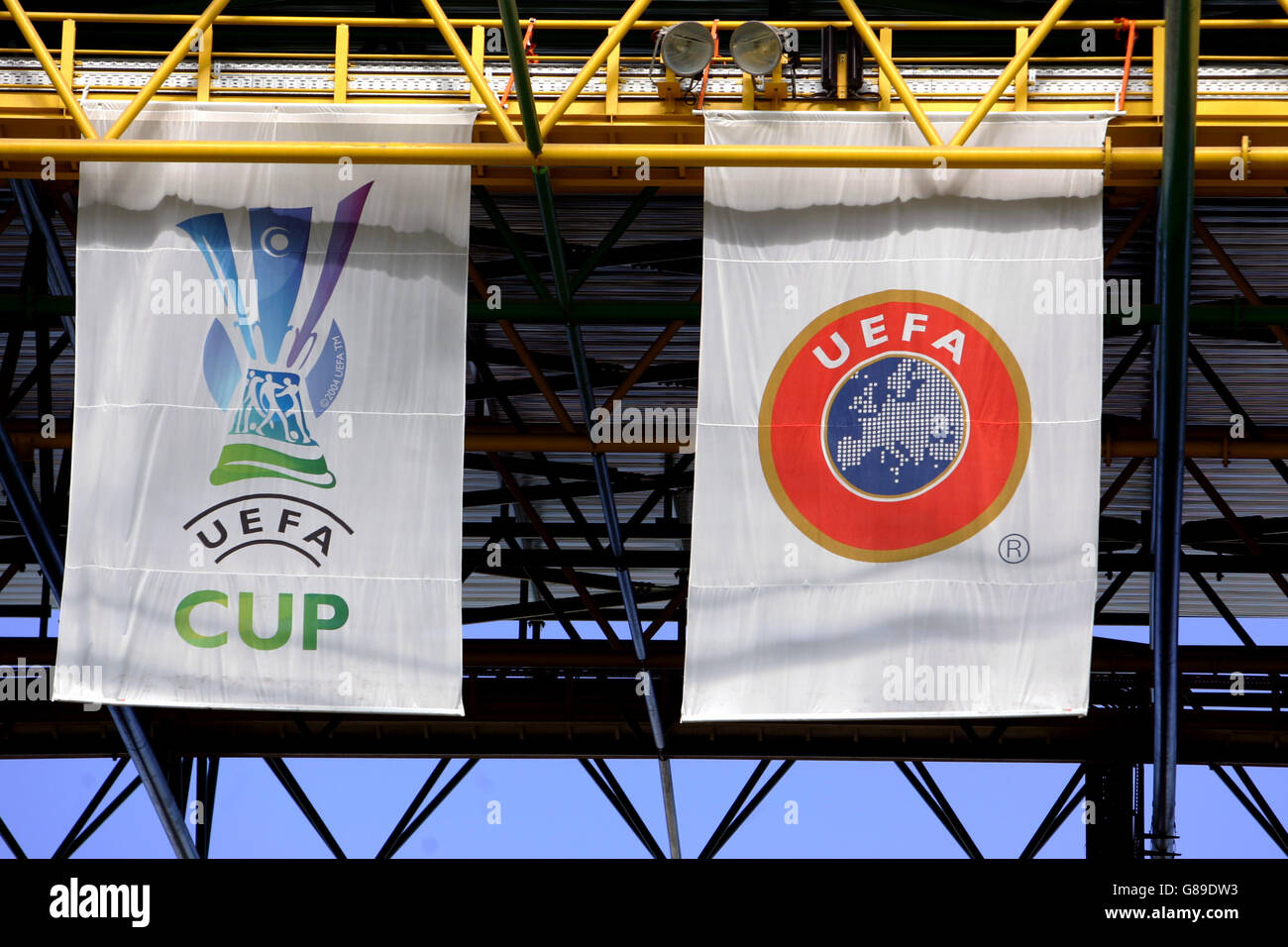 Sporting banners hires stock photography and images Alamy