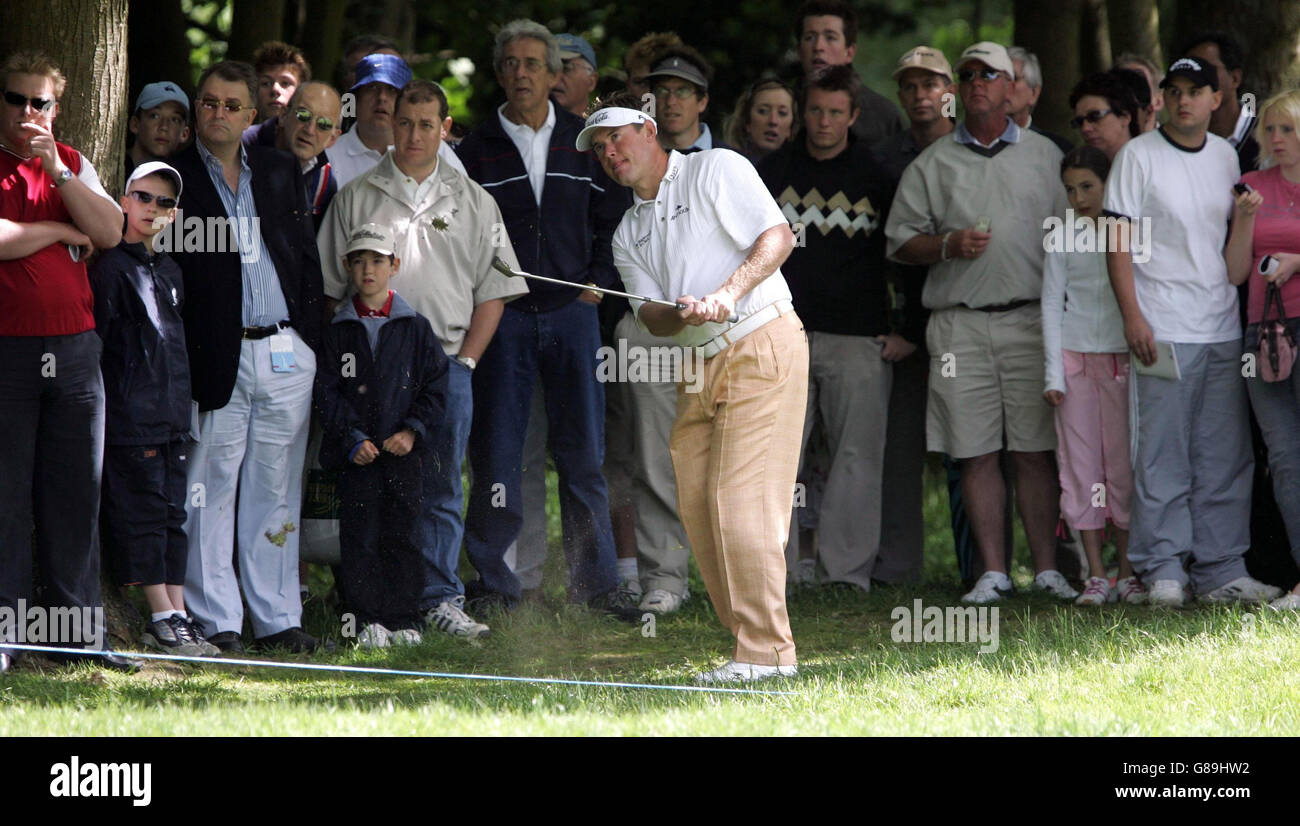Golf - The BMW Championship 2005 - Wentworth. Lee Westward on the 1st Green during the third day. Stock Photo
