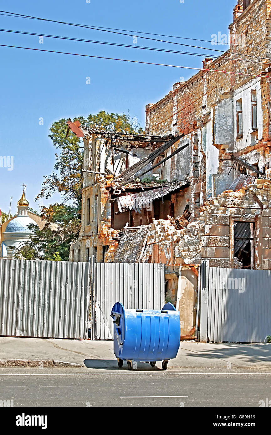 Destroyed building in Odesa, Ukraine Stock Photo Alamy