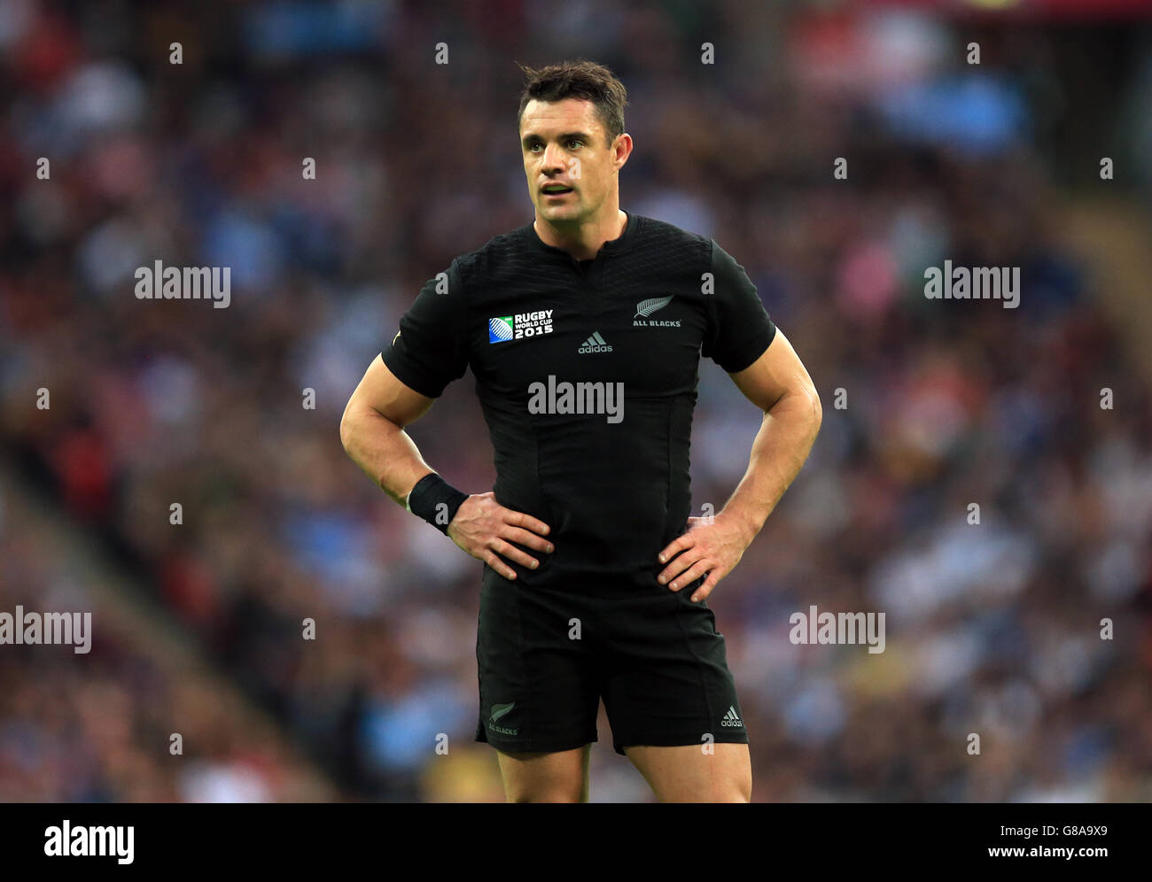 New Zealand's Dan Carter during the Rugby World Cup match at Wembley Stadium, London. PRESS ASSOCIATION Photo. Picture date: Sunday September 20, 2015. See PA story RUGBYU New Zealand. Photo credit should read: Mike Egerton/PA Wire. Stock Photo