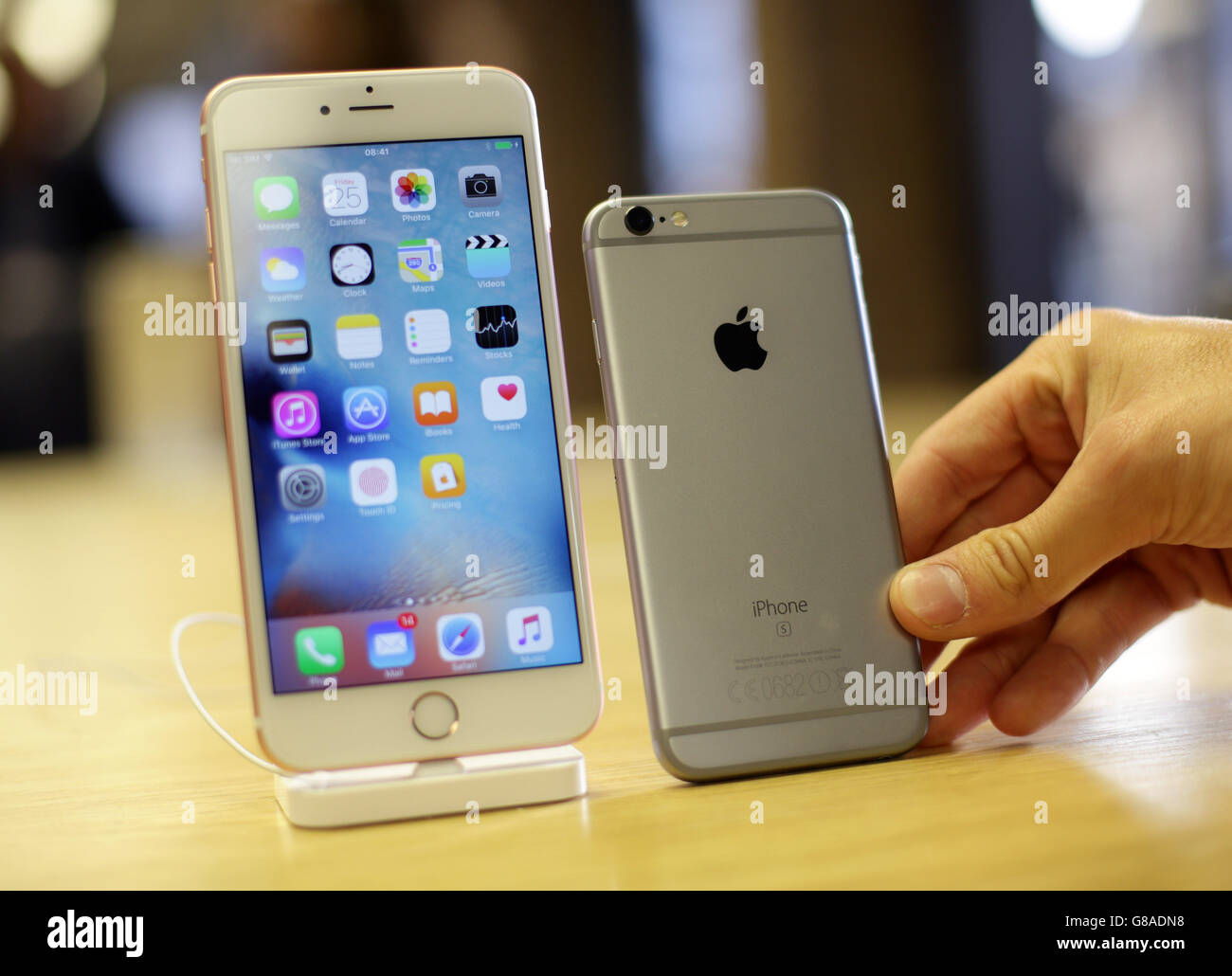 The new iPhone 6s (right) and iPhone 6s Plus on display at The Apple