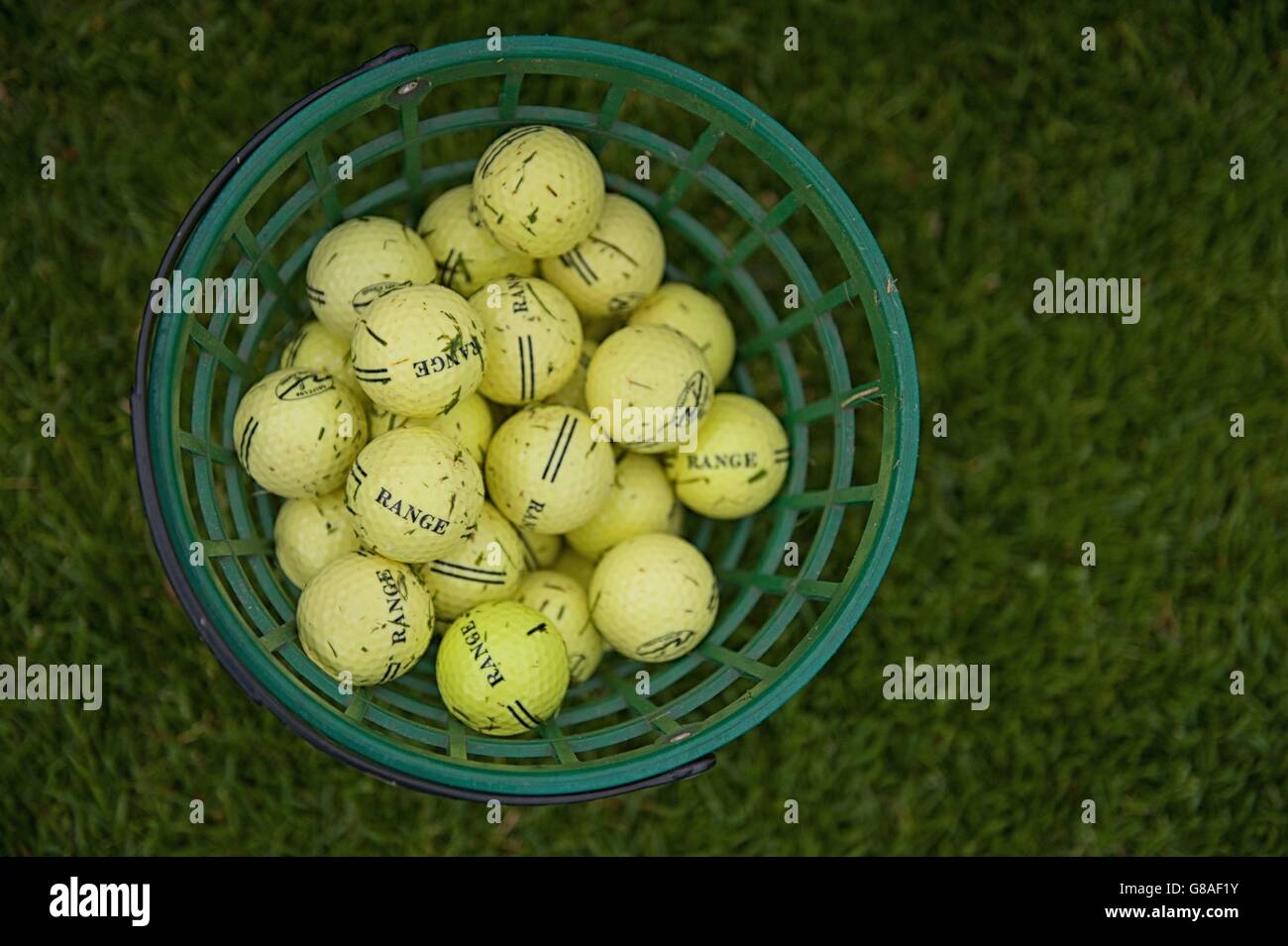 golf balls in baskets, collected range balls usage worldwide Stock