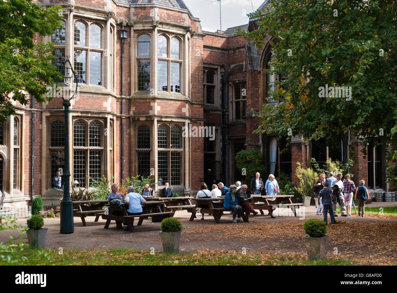 Oxford Union, the world's most prestigious debating society, garden