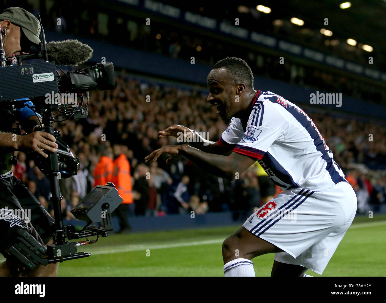 Soccer - Barclays Premier League - West Bromwich Albion v Everton - The Hawthornes. West Bromwich Albion's Saido Berahino celebrates scoring his side's first goal of the game Stock Photo