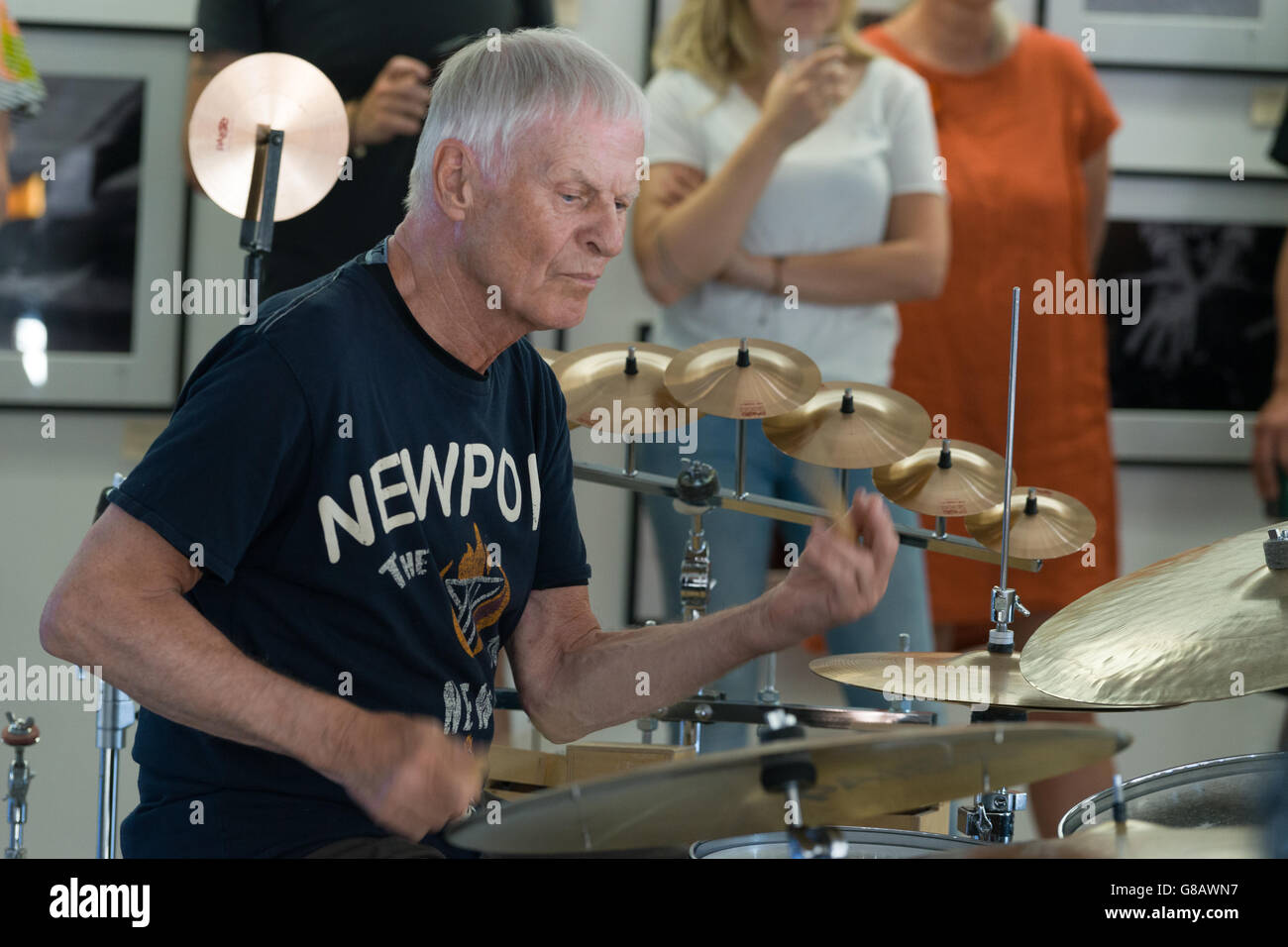 Jazz drum battle, Danish jazz drummer Alex Riel Stock Photo - Alamy