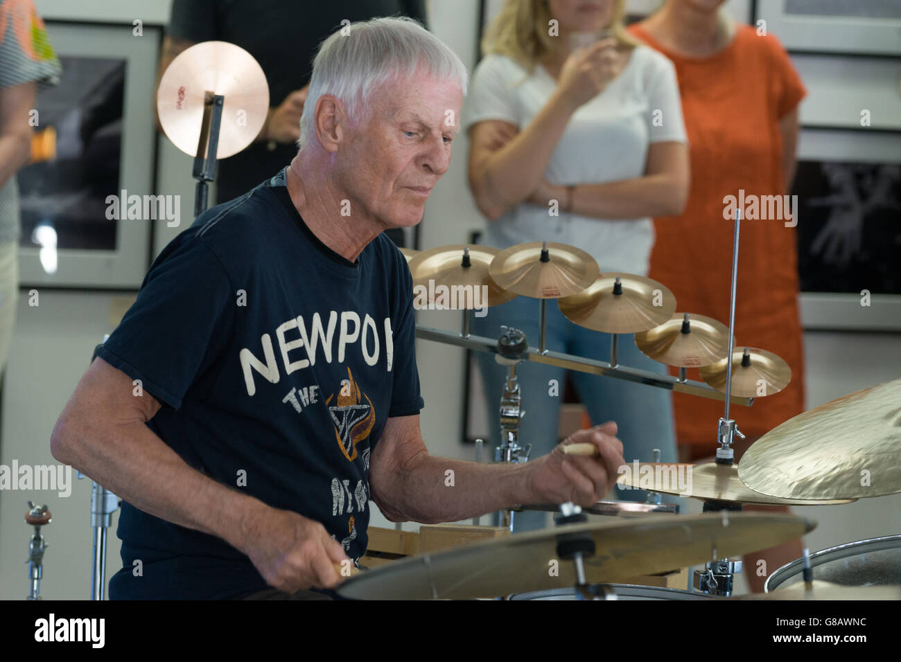 Jazz drum battle, Danish jazz drummer Alex Riel Stock Photo - Alamy