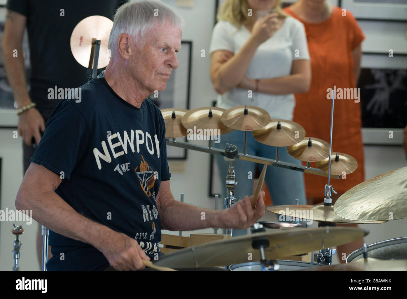 Jazz drum battle, Danish jazz drummer Alex Riel Stock Photo - Alamy