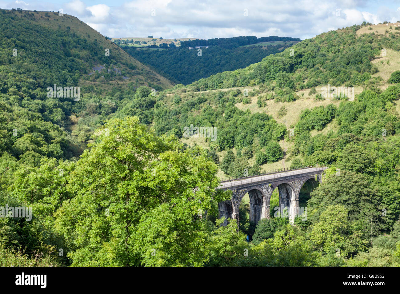 The Headstone Viaduct over Monsal Dale seen from Monsal Head, Derbyshire Dales, White Peak, Peak District National Park, England, UK Stock Photo