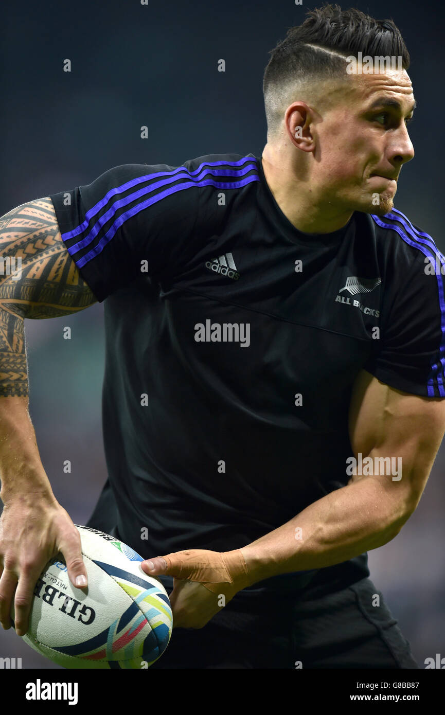 New Zealand's Sonny Bill Williams before the World Cup match at St James' Park, Newcastle. PRESS ASSOCIATION Photo. Picture date: Friday October 9, 2015. See PA story RUGBYU New Zealand. Photo credit should read: Owen Humphreys/PA Wire. Stock Photo
