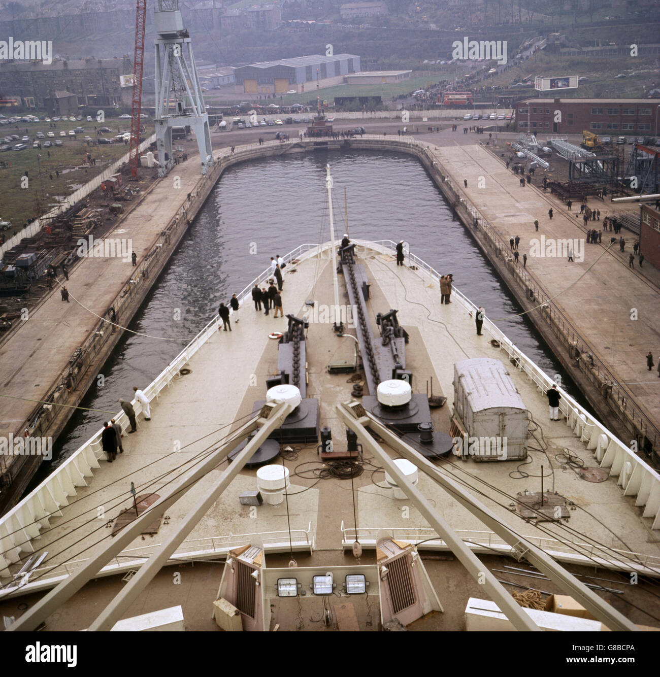 Queen elizabeth cunard glasgow hires stock photography and images Alamy