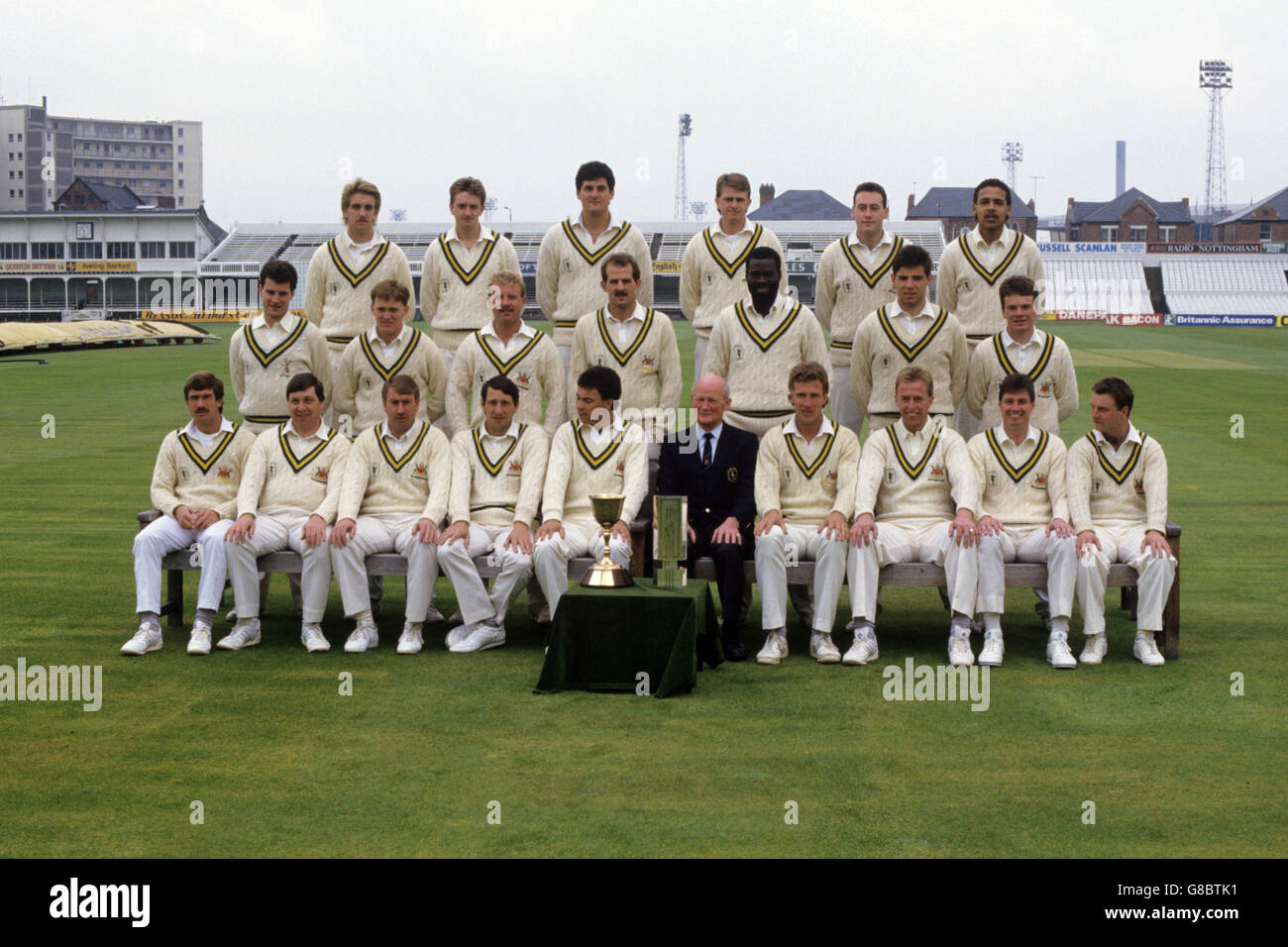 Members of Nottinghamshire County Cricket Club for the 1988 season at Trent Bridge. Back Row: (from left) Paul Pollard, Russell Evans, David Fraser Darling, Kevin Evans, Andrew Afford and G Mike. Middle Row: Duncan Martindale, Christopher Scott, Andrew Pick, Kevin Saxelby, Franklyn Stephenson, David Millns and Michael Newell. Front Row: Bruce French, Michael Bore, Edward Hemmings, Derek Randall, Tim Robinson (captain), KA Taylor, Chris Broad, John Birch, Kevin Cooper and Paul Johnson. Stock Photo
