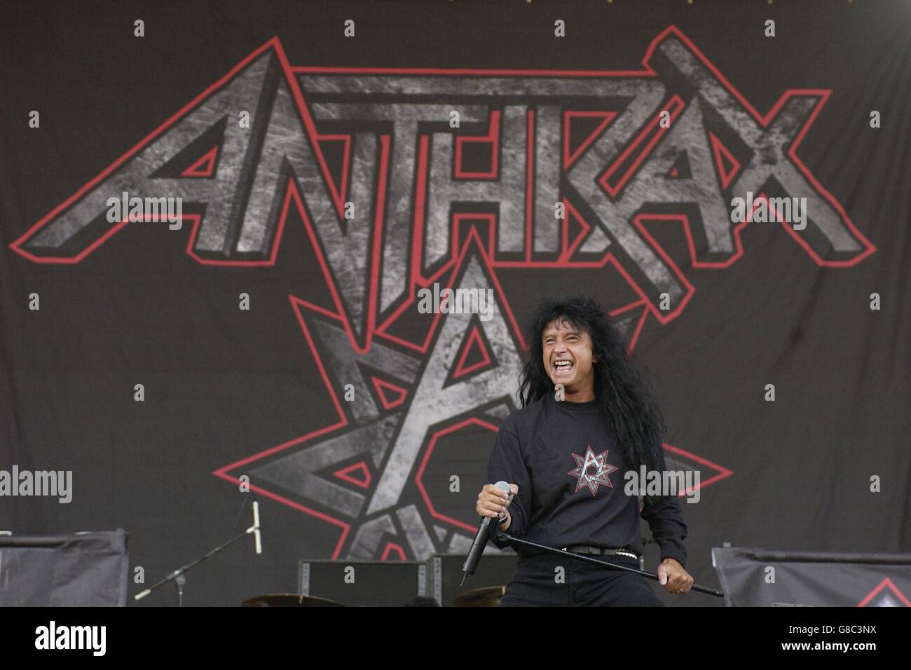 Download Festival 2005 - Donnington Park. Anthrax perform live onstage. Stock Photo