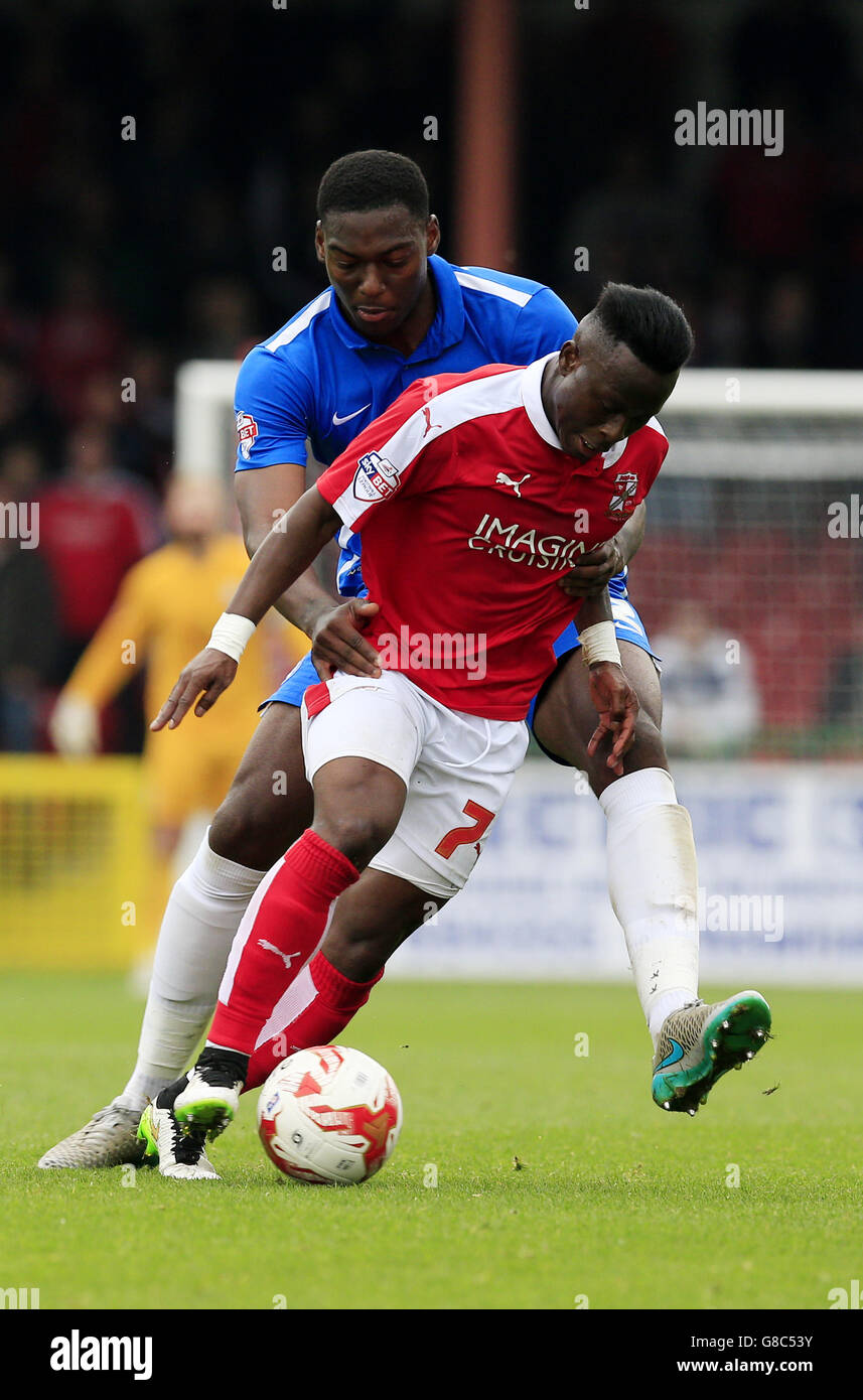 Soccer - Sky Bet League One - Swindon Town v Peterborough United - County Ground Stock Photo