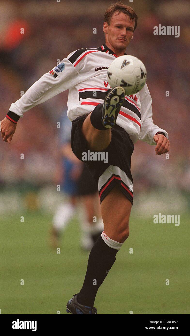 English Cup Soccer FA Charity Shield Chelsea v Manchester United