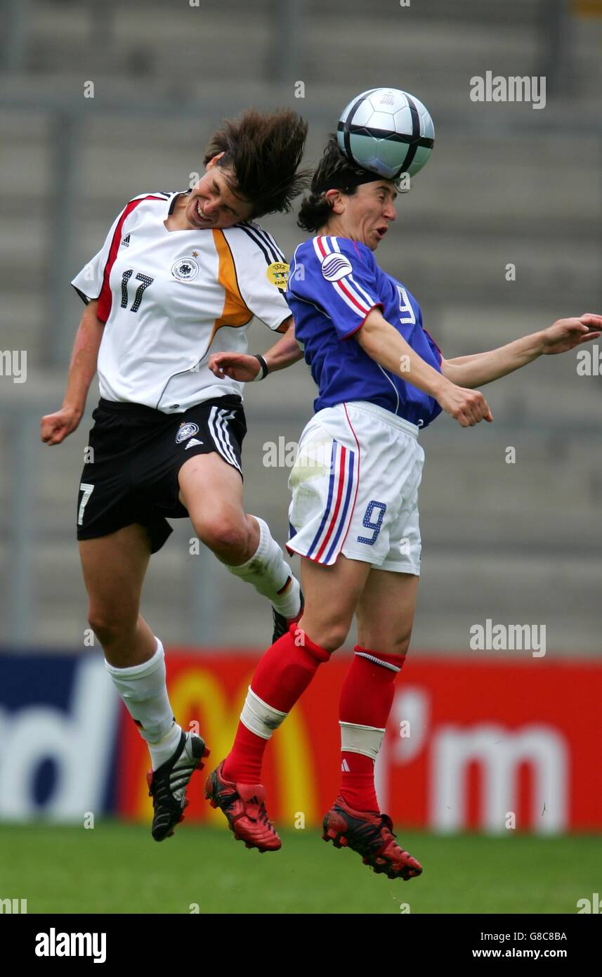 Soccer - UEFA European Women's Championship 2005 - Group B - Germany v France - Halliwell Jones Stadium Stock Photo