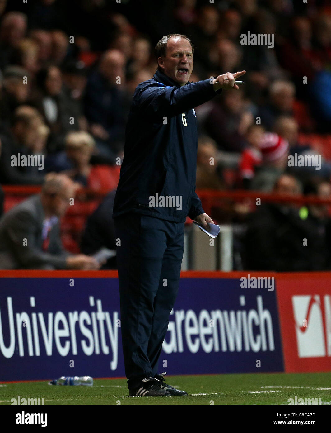 Soccer - Sky Bet Championship - Charlton Athletic v Preston North End - The Valley. Preston North End manager Simon Grayson gestures on the touchline Stock Photo