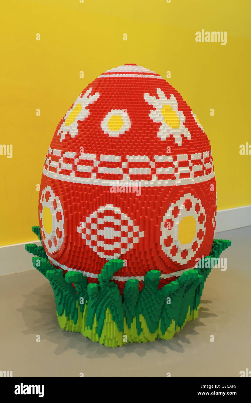 Free lego easter egg hotsell