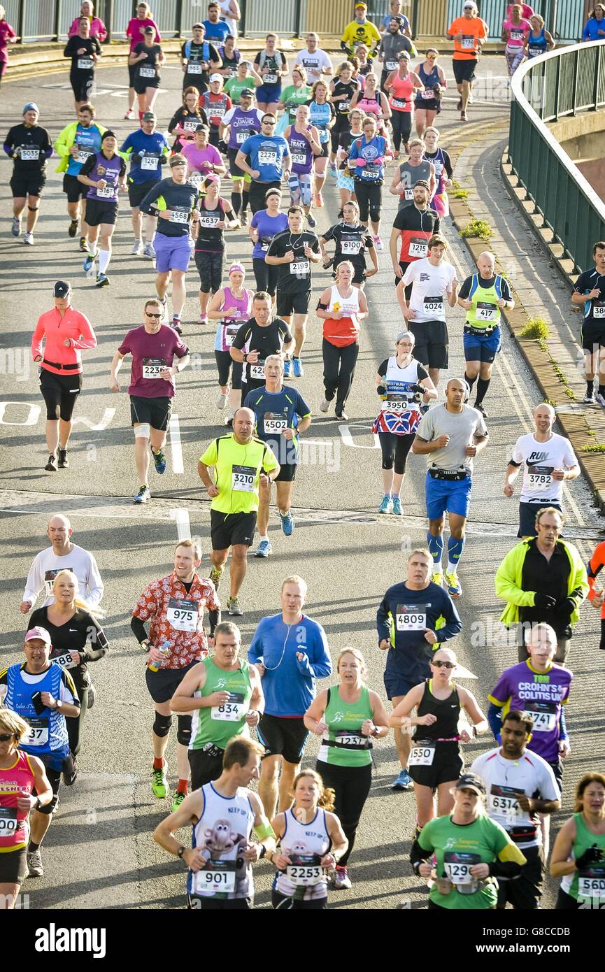 Bristol & Bath marathon Stock Photo Alamy