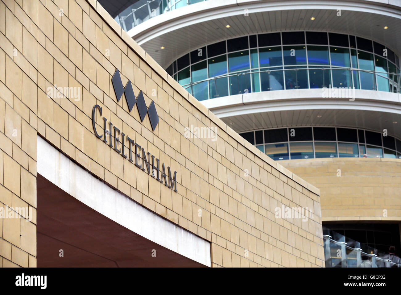 Horse Racing - The Showcase - Day Two - Cheltenham Racecourse. A general view of the Horsewalk Bridge during day two of The Showcase event, at Cheltenham Racecourse. Stock Photo