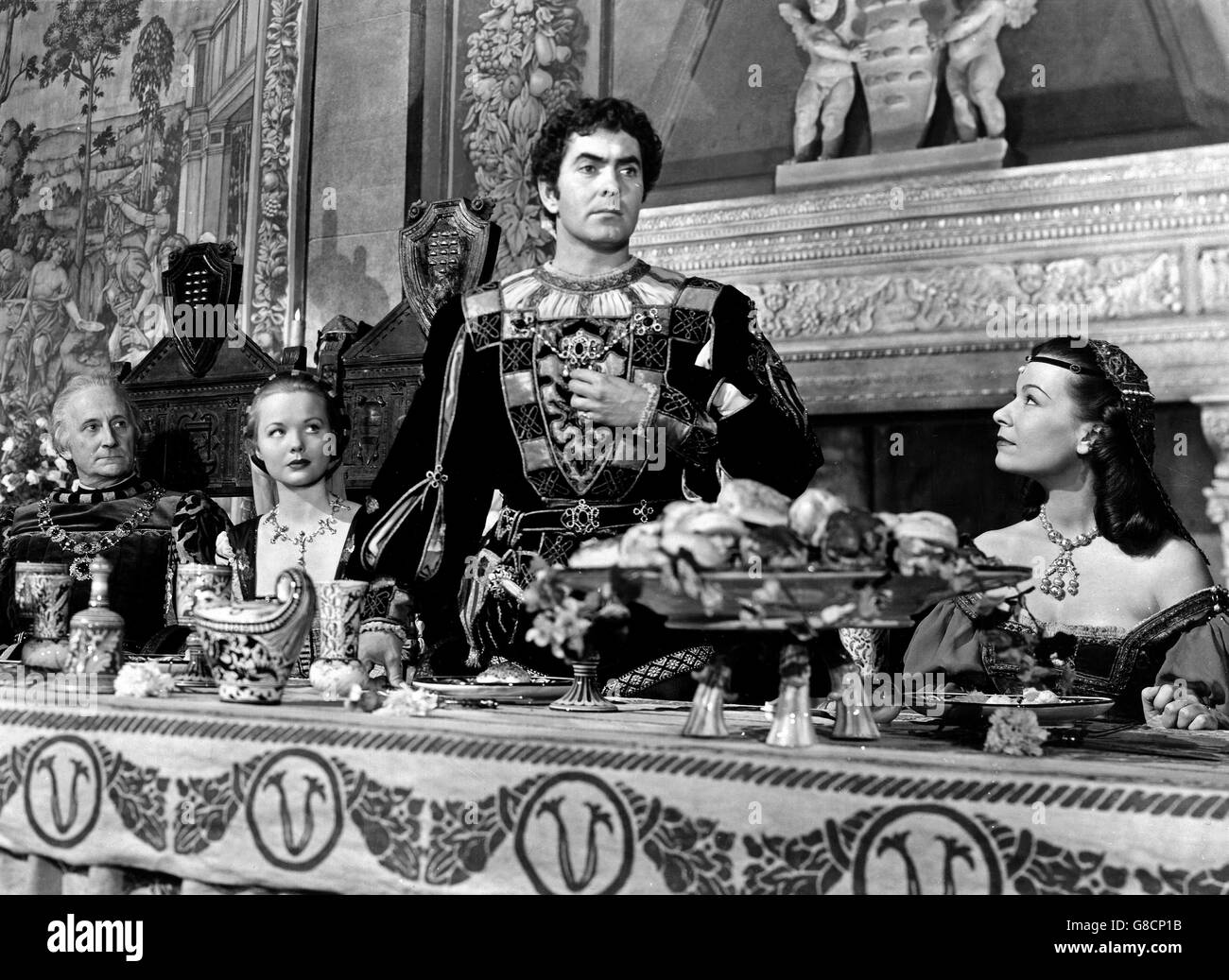 Prince Of Foxes, aka: In den Klauen der Borgia, USA 1949, Regie: Henry King, Darsteller: Tyrone Power (Mitte), Wanda Hendrix Stock Photo