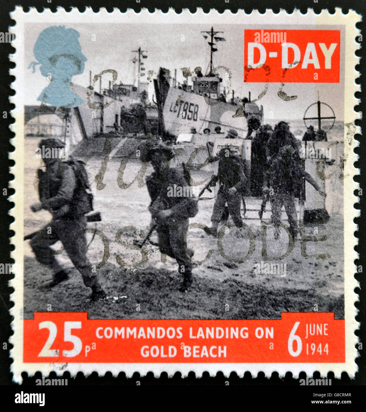UNITED KINGDOM - CIRCA 1994: a stamp printed in Great Britain shows image of soldiers on Gold Beach in Normandy, commemorating D Stock Photo