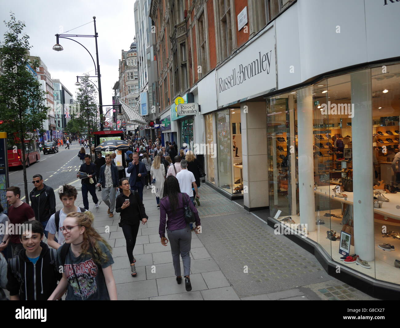 Russel Bromley Retail shop Oxford Street London Stock Photo