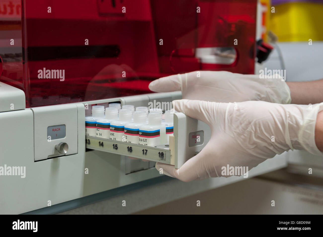 Uk diagnostics hires stock photography and images Alamy