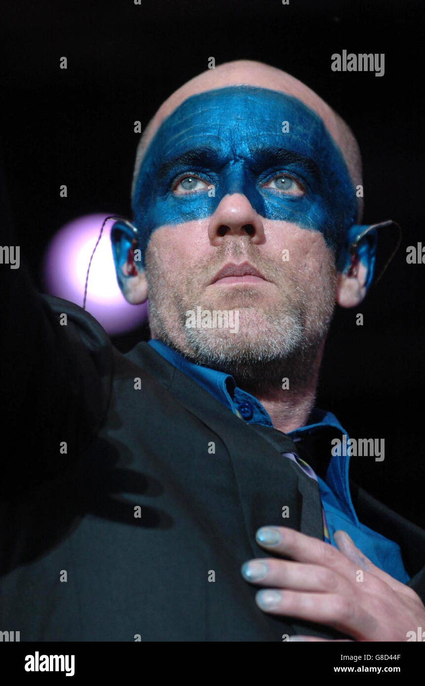 Rem Singer Michael Stipe High Resolution Stock Photography and Images