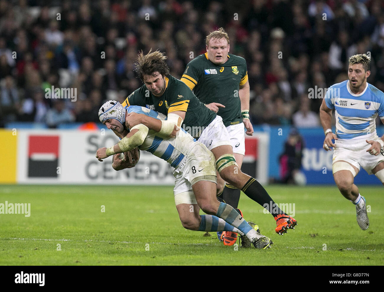 South Africa's Lodewyk De Jager (right) challenges Argentina's Juan Manuel Leguizamon during the