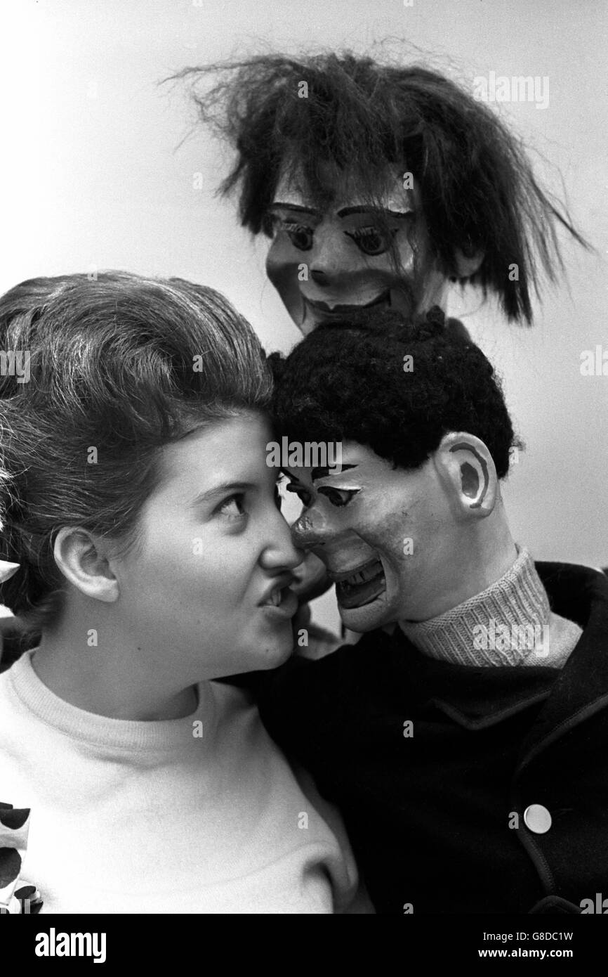 Francesca Formby, 17, niece of famous uncle Formby, is making a