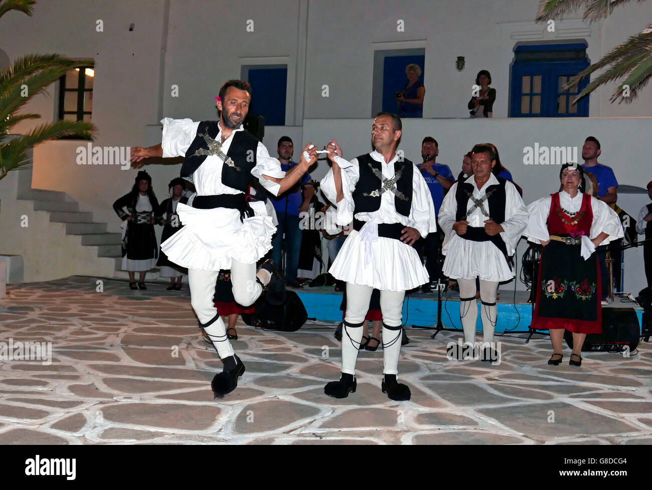 greece cyclades sikinos a group of dancers performing traditional epirus dances in the square Stock Photo
