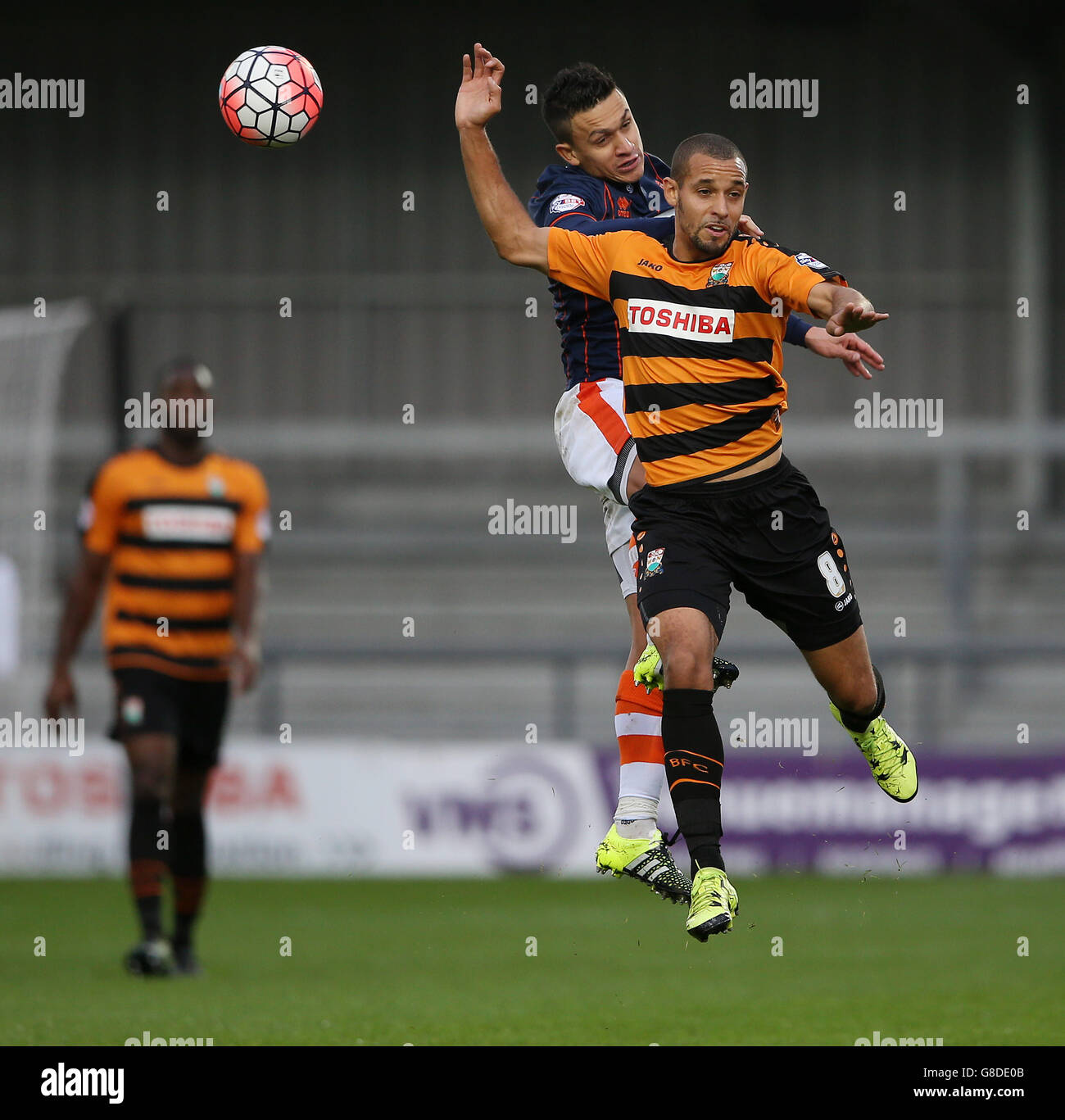 Soccer - Emirates FA Cup - First Round - Barnet v Blackpool - The Hive Stadium. Barnet's Curtis Weston (right) and Blackpool's Jose Cubero Stock Photo