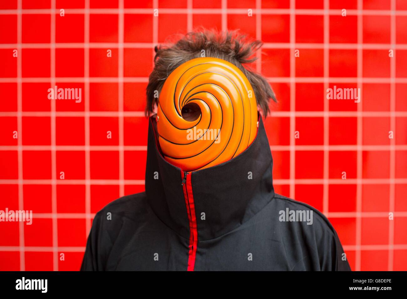 Matt Brownlie dressed as an Akatsuki from the Naruto manga series at the MCM London Comic Con at ExCeL London. Stock Photo