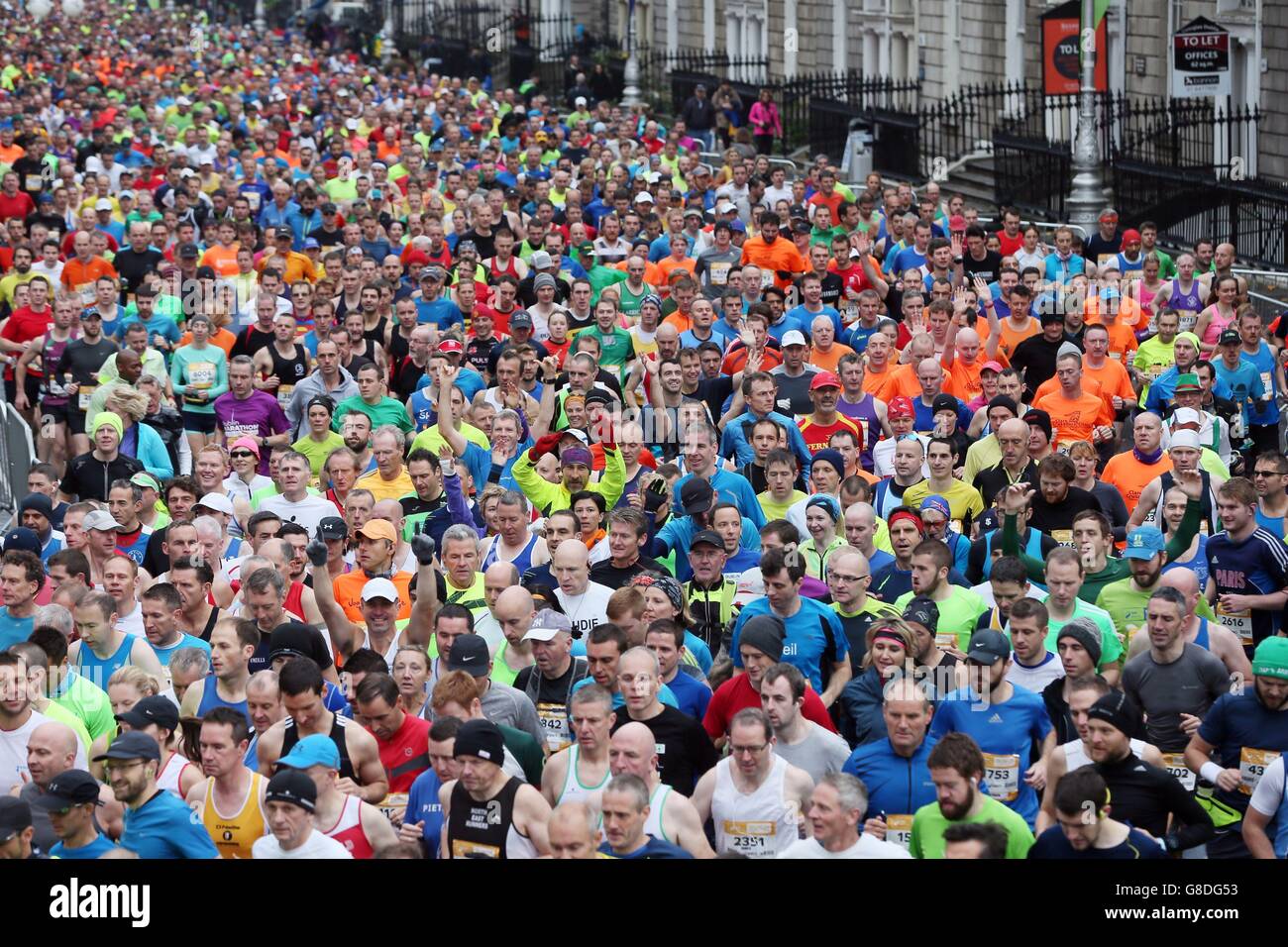 Sport runners hires stock photography and images Alamy