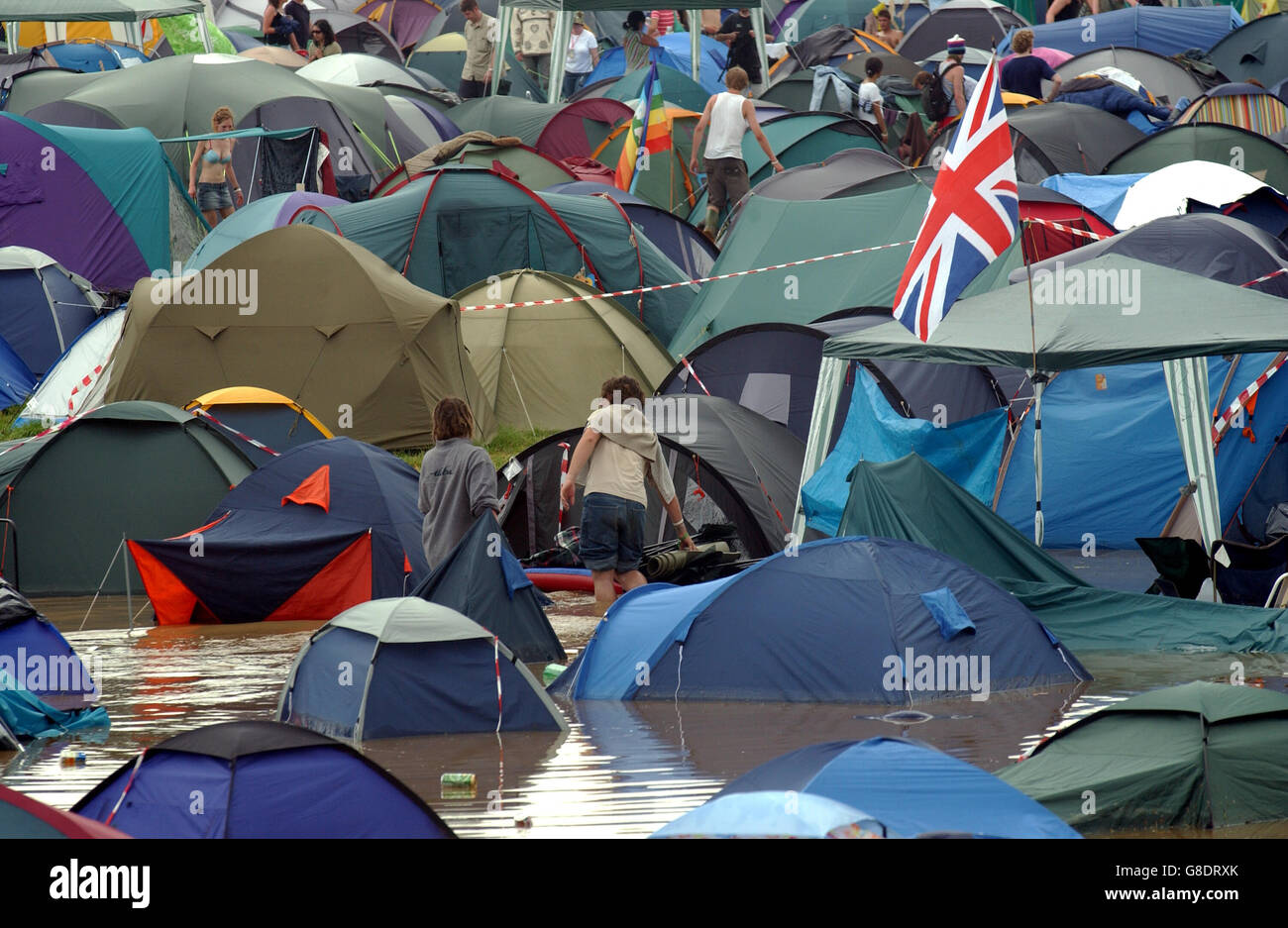 Flooded flooding festivals underwater under water tent tents hi-res stock  photography and images - Alamy