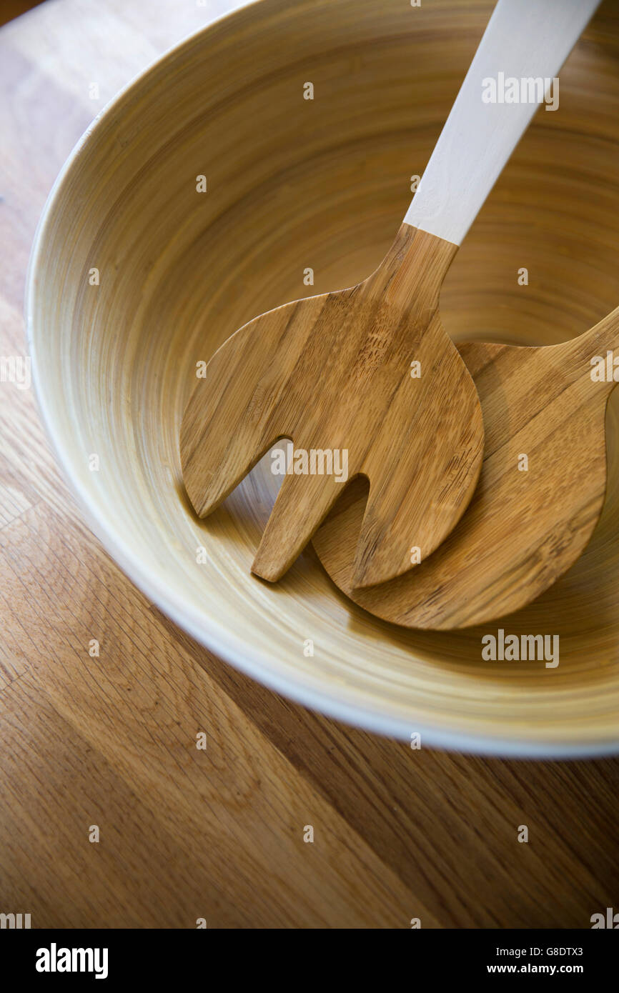 Wooden salad servers hires stock photography and images Alamy