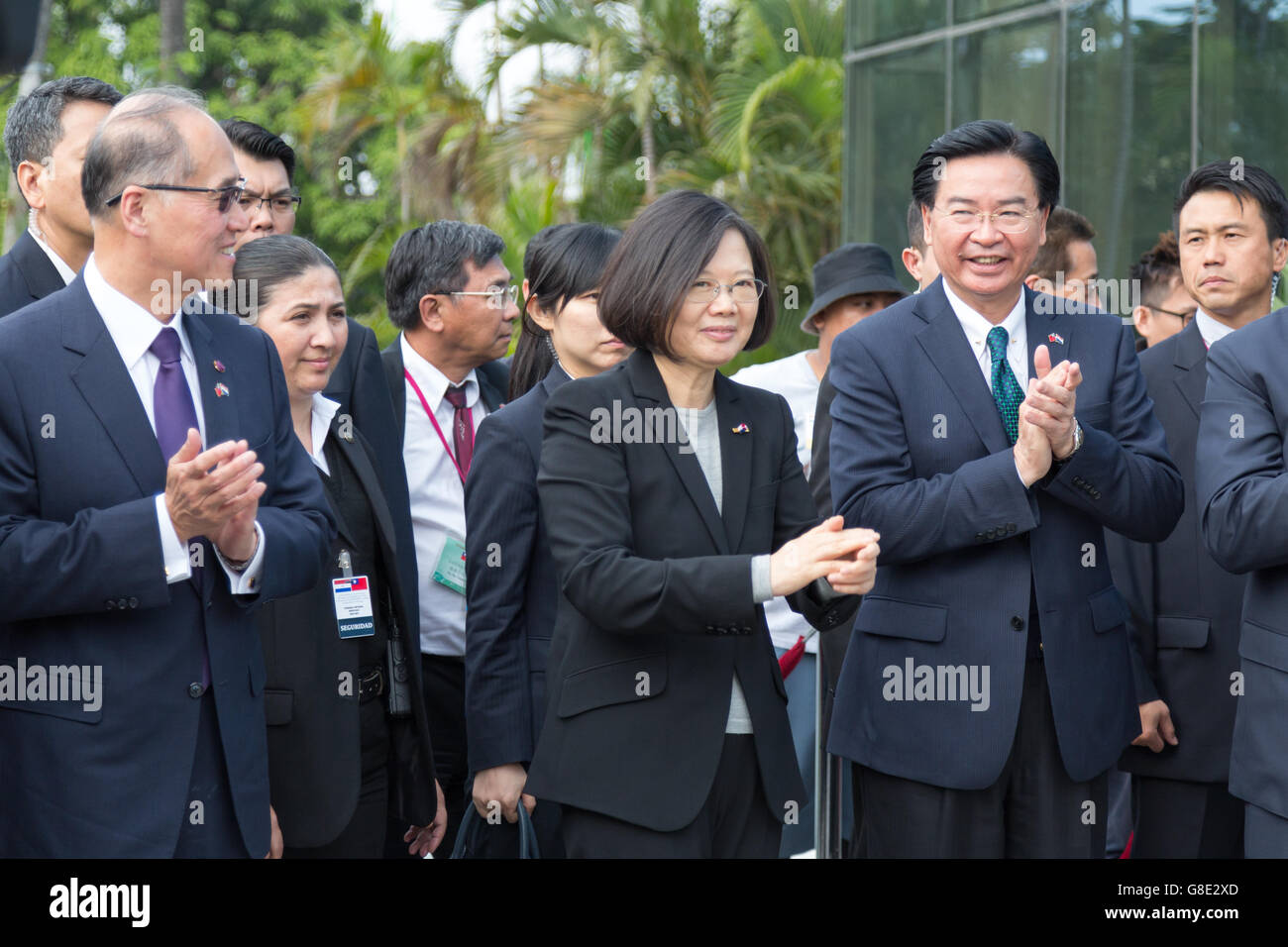 Asuncion, Paraguay. 28th June, 2016. Taiwan's (Republic of China) President Tsai Ing-wen (C), Taiwan's Minister of Foreign Affairs David Lee Ta-wei (L) and Taiwan's Secretary-General of the National Security Council Joseph Wu (Wu Chao-hsieh) (R), attend the inauguration ceremony of the Taiwanese embassy in a new location in a recently constructed office building in Asuncion, Paraguay. Credit: Andre M. Chang/Alamy Live News Stock Photo