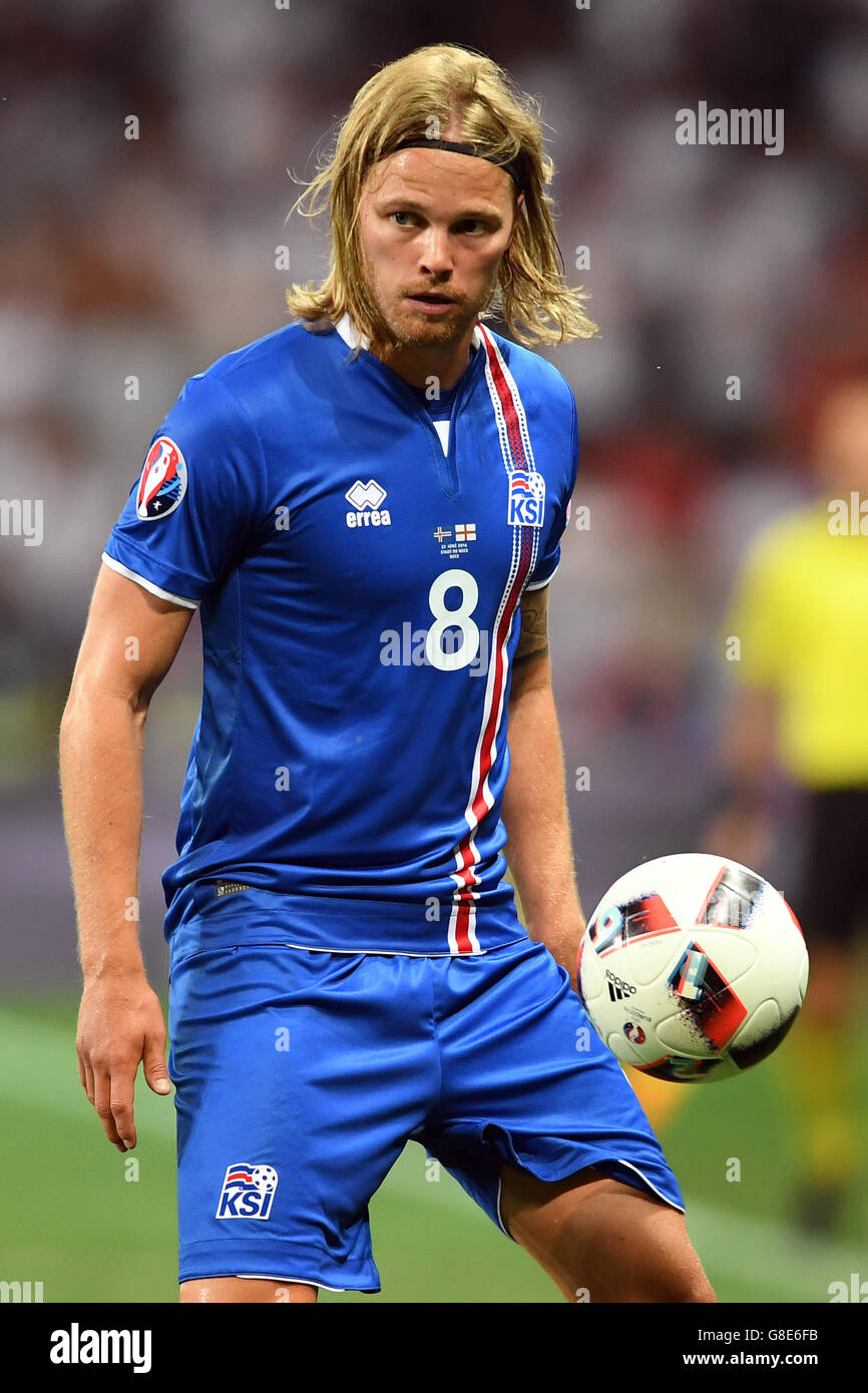 Nice, France. 27th June, 2016. Birkir Bjarnason of Iceland in action during the UEFA EURO 2016 Round of 16 soccer match between England and Iceland at Stade de Nice in Nice, France, 27 June 2016. Photo: Federico Gambarini/dpa/Alamy Live News Stock Photo