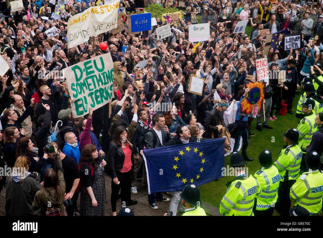 London, UK. 28th June, 2016. Anti- Brexit Protest, London Credit:  Sebastian Remme/Alamy Live News Stock Photo