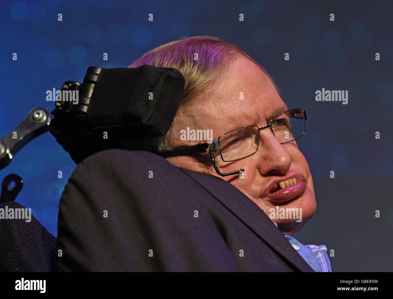 Stephen Hawking Hi-res Stock Photography And Images - Alamy