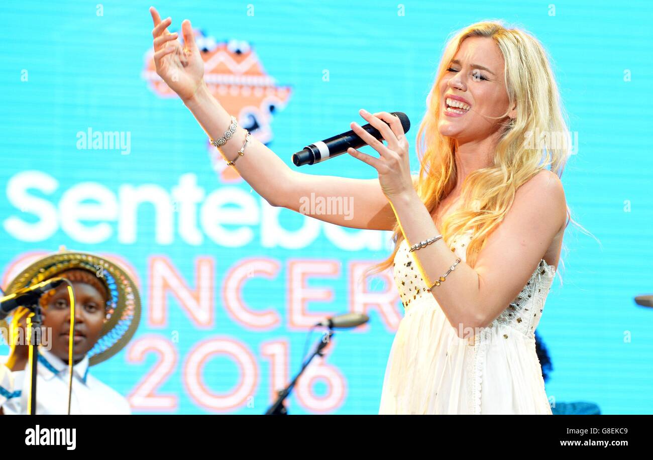 Joss Stone performing during a concert hosted by Prince Harry's charity Sentebale in Kensington Palace Gardens, London, to raise awareness and funds for adolescents living with HIV in sub-Saharan Africa. Stock Photo