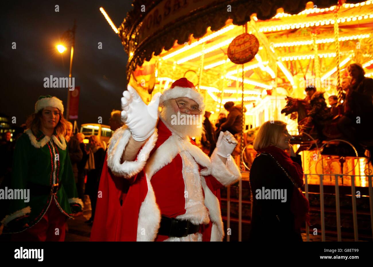 Dublin Christmas market Stock Photo Alamy